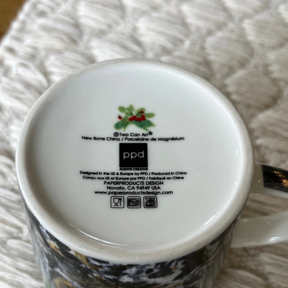 NWOT Winter Berries Owl Design (No Box) - Picture 7 of 7